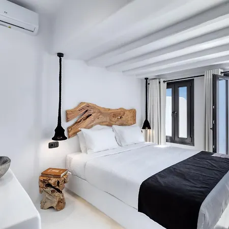 ヴィラ Psarou Black