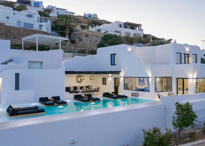 Psarou Black * Psarou (Mykonos)