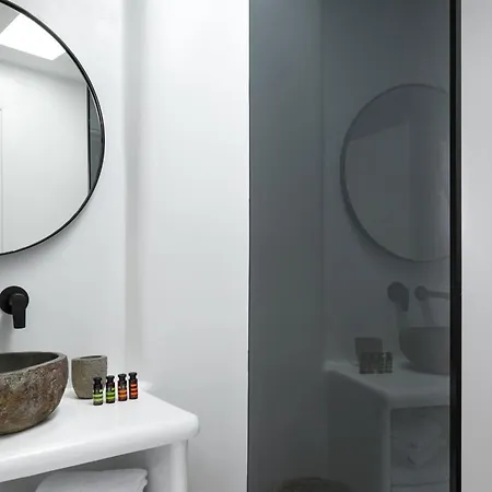 Psarou Black וילה